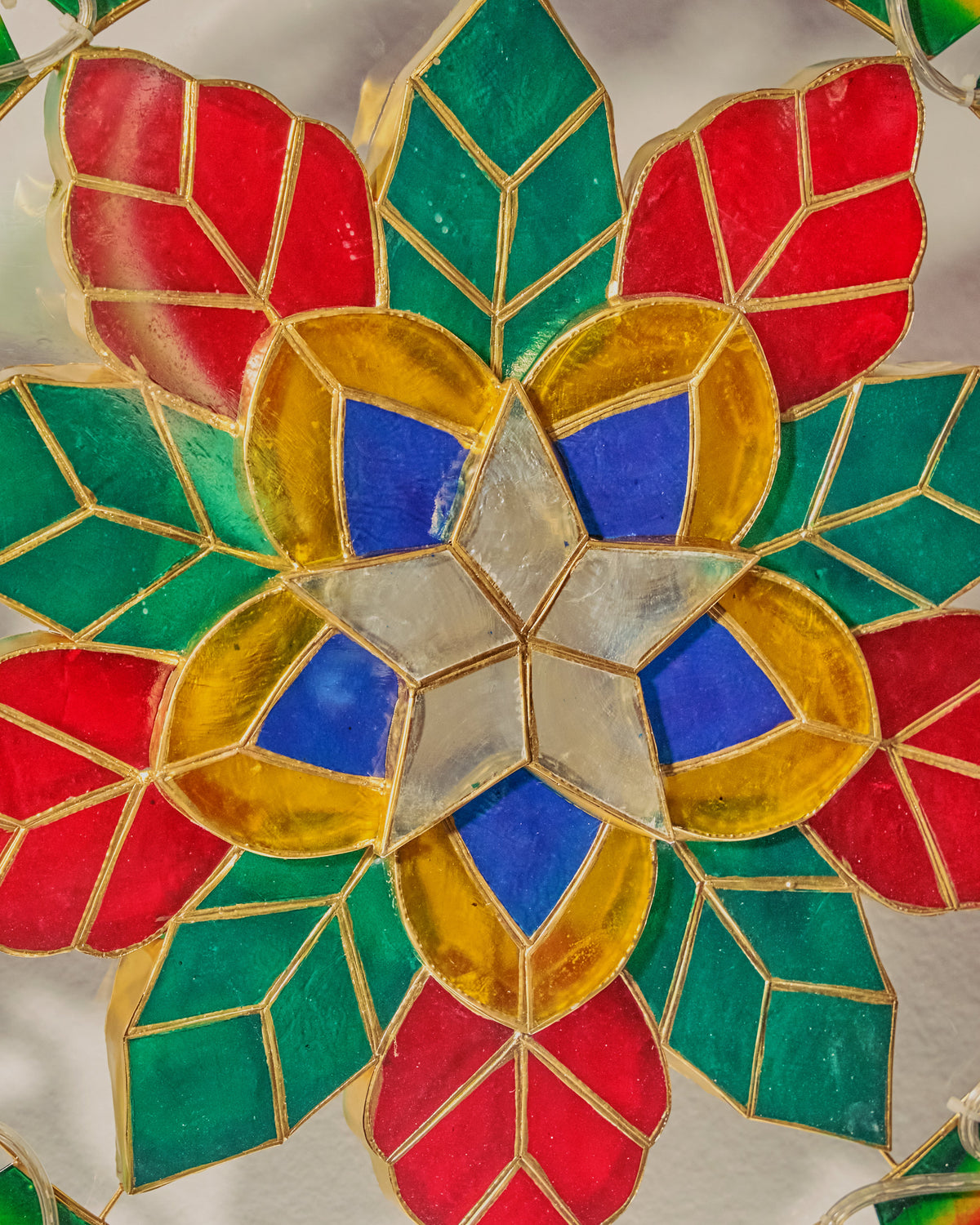 Modern Christmas Special Capiz Parol (SC6)