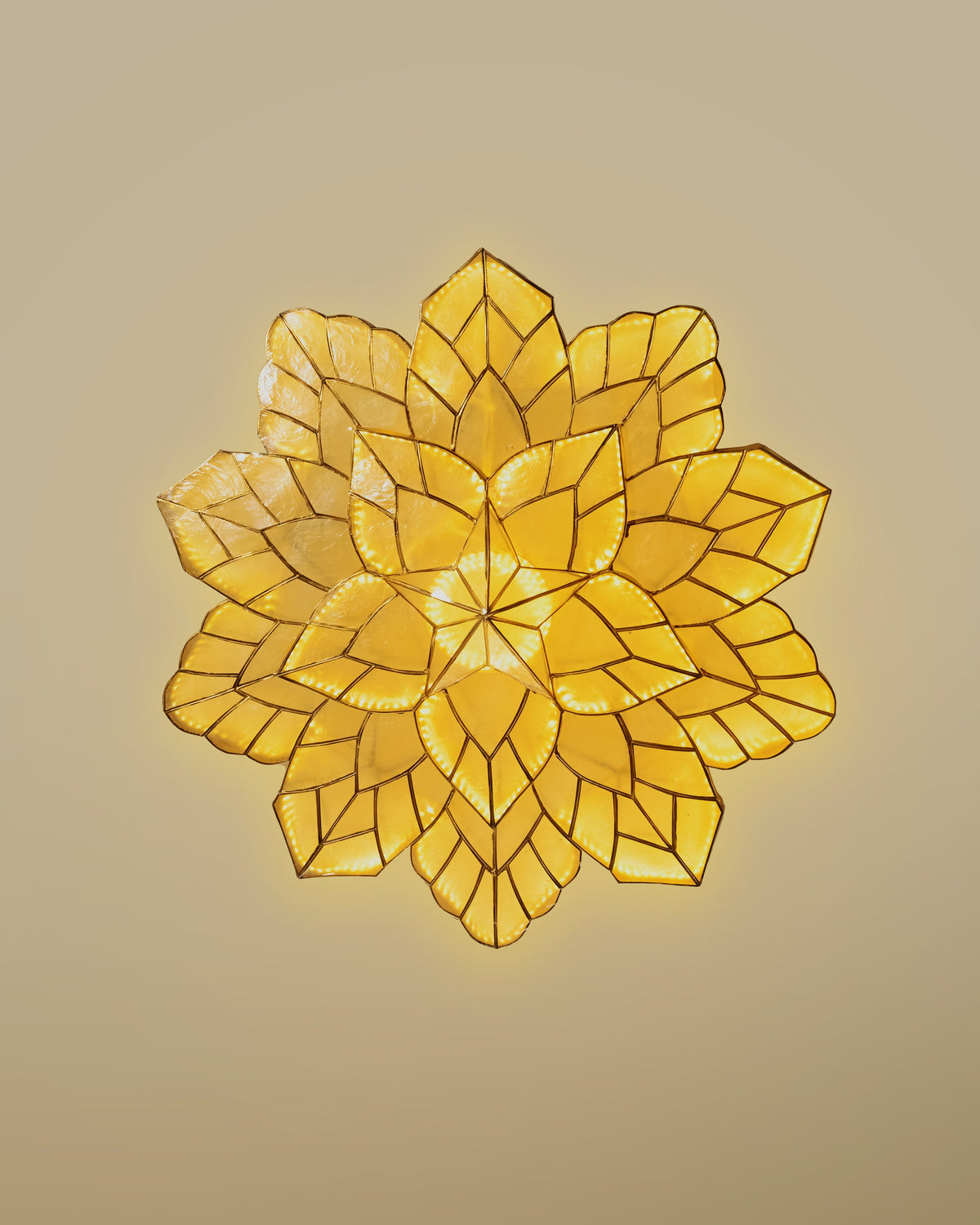 25" White Fancy Special Parol