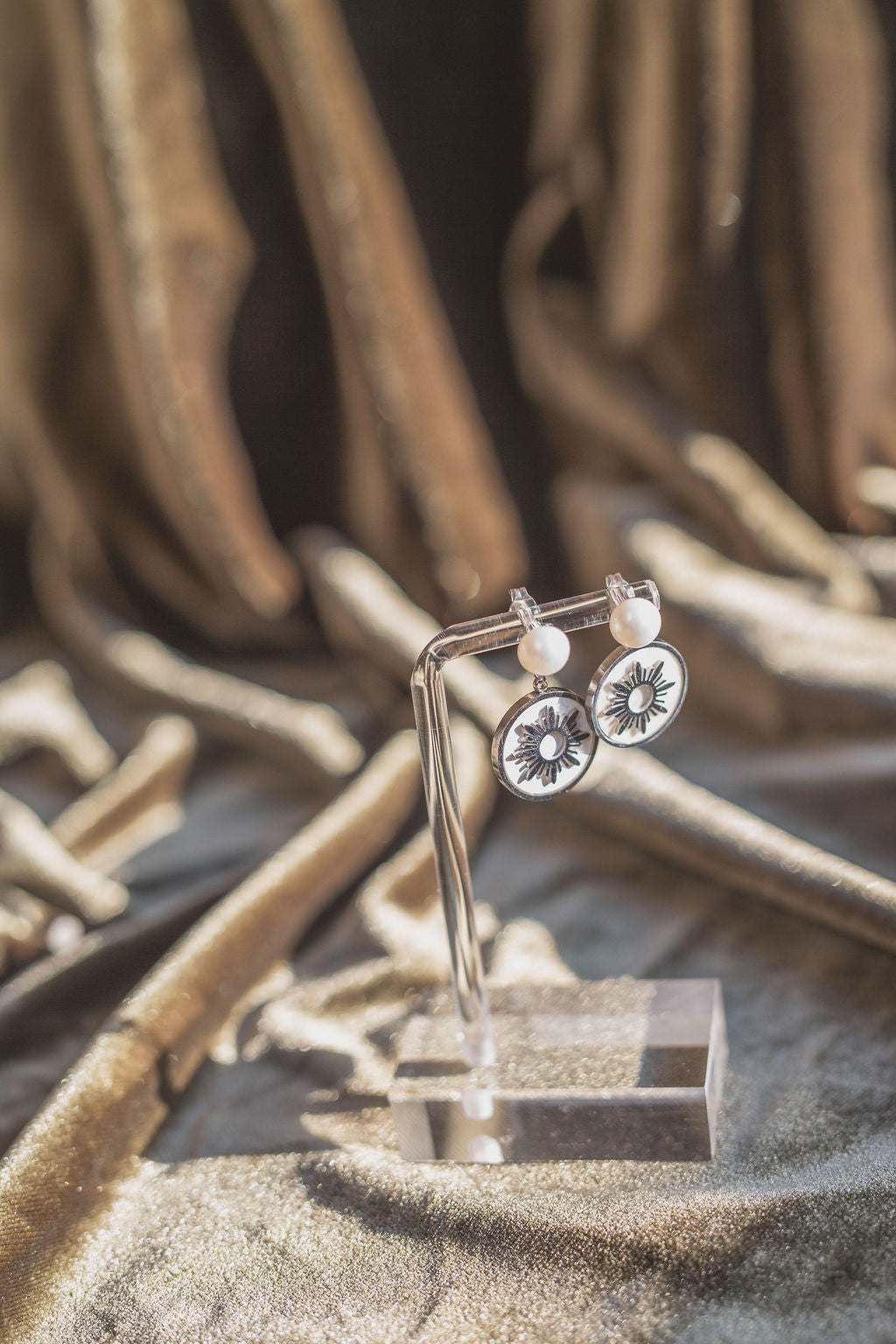 Mother of Pearl Philippine Sun Earrings