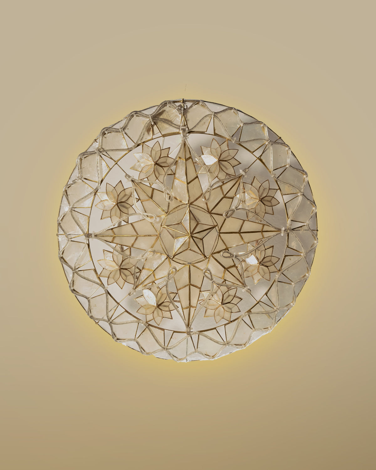 White Tala Capiz Parol (ST46)