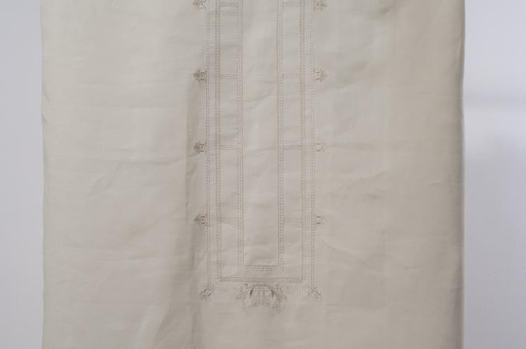Linen Fabric (Half-Open) 001